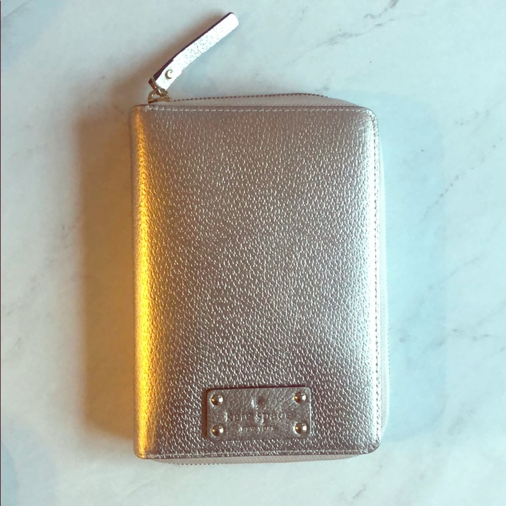 Kate Spade Personal Zip Planner in Rose Gold